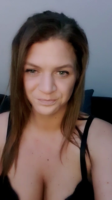 _curvyhoney_  12-12-2021